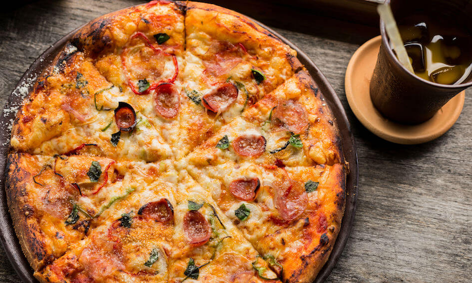 Diepvriespizza uit de oven? Zo voorkom je dat het midden koud blijft